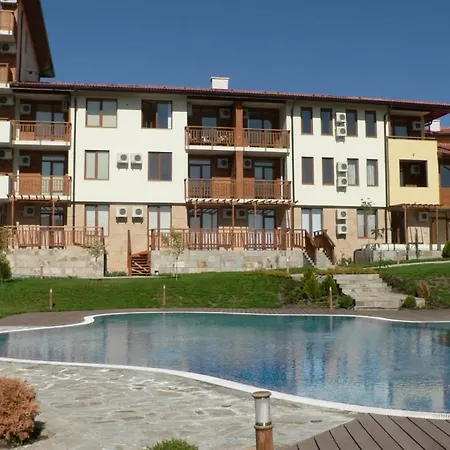 Apartment 2 Bedroom Luxury In Nevena